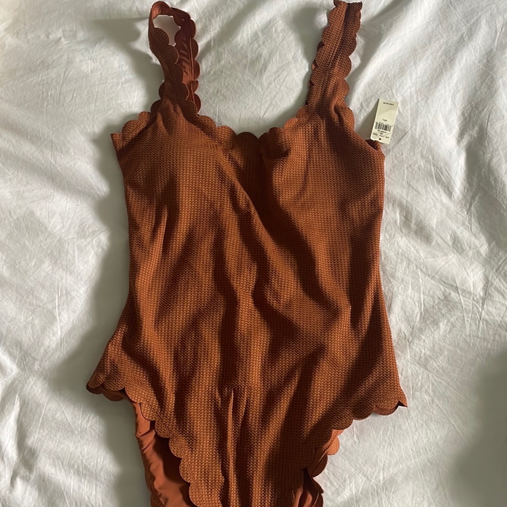 NWT Aerie Scallop Hem One Piece